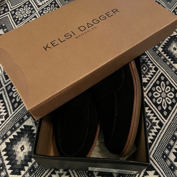 Kelsi Dagger Brooklyn Len Wide Width Loafers 9.5W Black Suede NWT - Picture 8 of 8